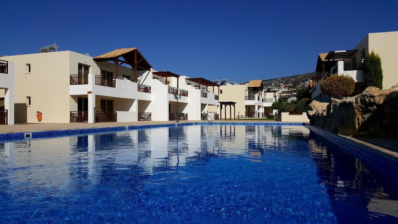 Stunning Apartment C106 With Balcony Looking Over Pool Peja Zewnętrze zdjęcie